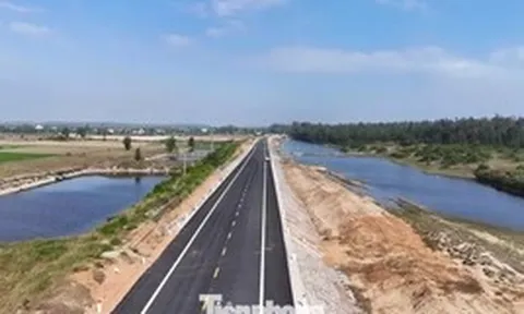 Đầu tư 6.000 tỷ 'lên đời' đường ven biển Dung Quất - Sa Huỳnh
