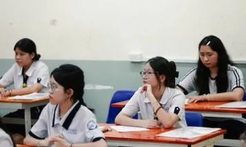NÓNG: Chính phủ chỉ đạo rà soát toàn bộ kết quả kỳ thi tốt nghiệp THPT 2026 trên phạm vi cả nước