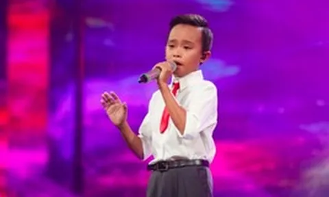 Cậu bé hát đám cưới từng gây sốt truyền hình, giờ đắt show, có nhà riêng tuổi 23