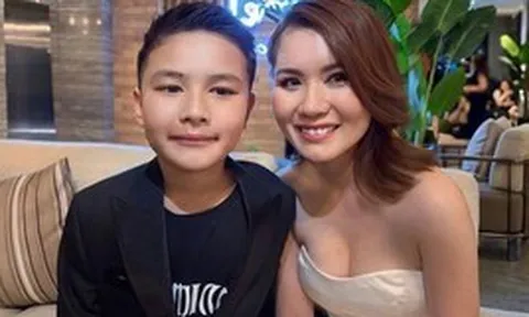Vợ cũ Đan Trường tuổi 40 ngày càng sexy, xinh đẹp