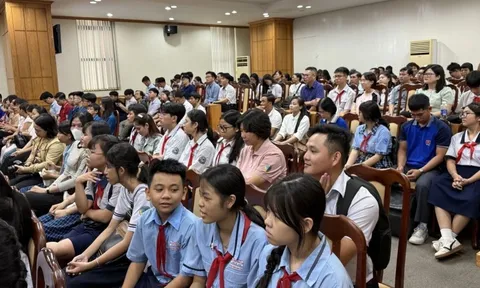 Cảnh báo phiếu nhập học giả lừa đảo phụ huynh ở TP.HCM