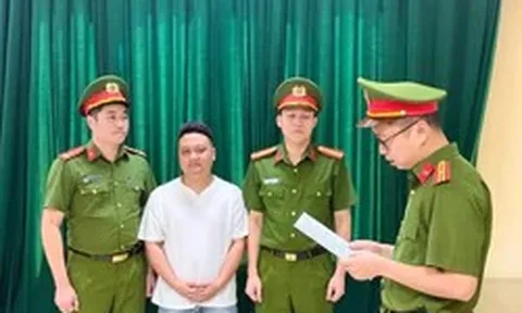 Khởi tố chủ cơ sở ‘phù phép’ biến xe đạp điện thành xe mô tô