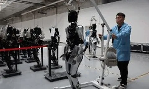 Trung Quốc lần đầu siết AI "có cảm xúc": Cấm bạn trai, bạn gái ảo cho trẻ em, ByteDance và Alibaba lập tức gỡ tính năng