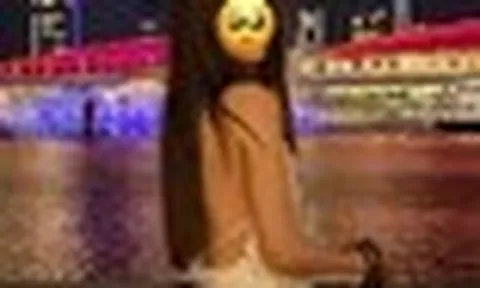 Ngọc nữ showbiz ly hôn đại gia sau 10 năm cưới: “Hơn 2 giờ sáng tôi đã phải thức dậy để trông con”
