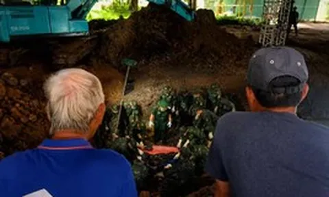 Lời kể ám ảnh của hai nhân chứng về hố chôn tập thể ở công viên Lê Thị Riêng