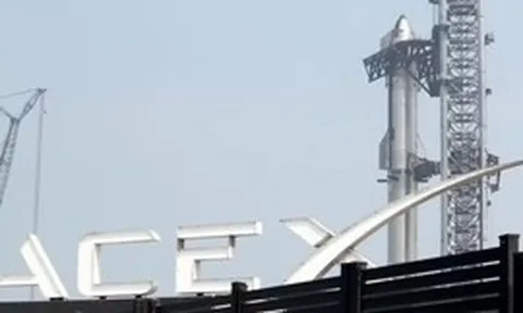 Vì sao vụ phóng tàu Starship của SpaceX bị hủy bỏ?