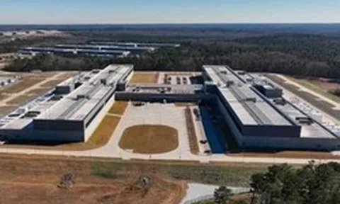 1.650 tỷ USD: Khoản nợ ẩn khổng lồ khiến Thung lung Silicon choáng váng, Meta, Microsoft ồ ạt phát hành cổ phiếu, trái phiếu để sống sót