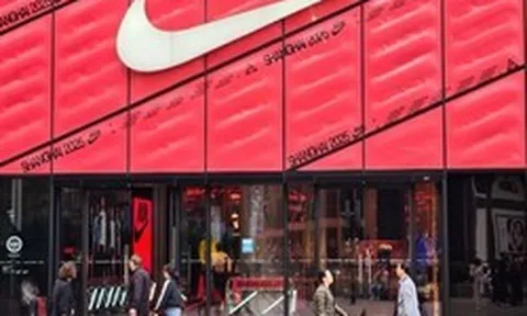 Nóng: Nike cắt đứt quan hệ với hàng nghìn nhà phân phối trực tuyến