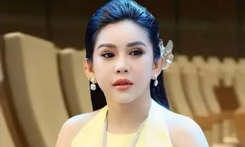 Nghệ sĩ Bình Tinh ’cầu cứu’ công an vì bị xúc phạm, vu khống trên mạng