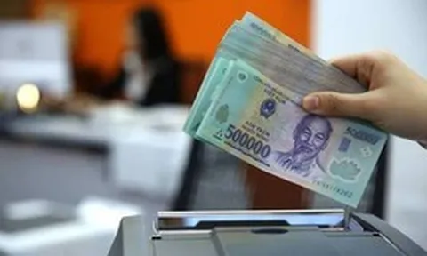 Từ 9/2026, doanh nghiệp trả lương không đúng hạn sẽ bị phạt đến 100 triệu đồng