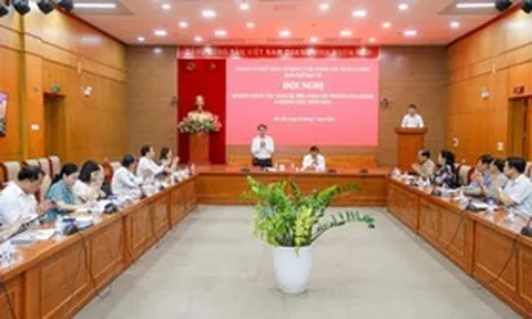Tiếp tục thực hiện "4 kiên định" về chính trị, tư tưởng