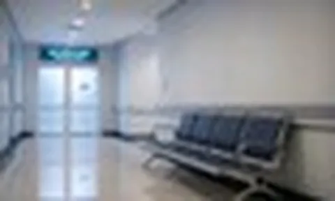 Bác sĩ nói về nơi ám ảnh nhất bệnh viện: Không phải phòng mổ, mà là dãy ghế chờ