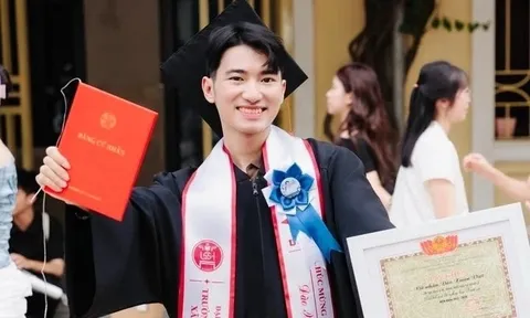 Từng tự ti về bản thân, nam sinh thành á khoa trường Nhân văn