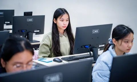 Thi tốt nghiệp THPT trên máy tính: Kỳ vọng 'chặn' gian lận
