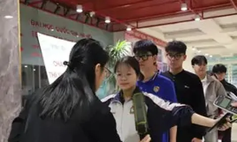 Thi tốt nghiệp THPT trên máy tính: Tránh sai sót thế nào?