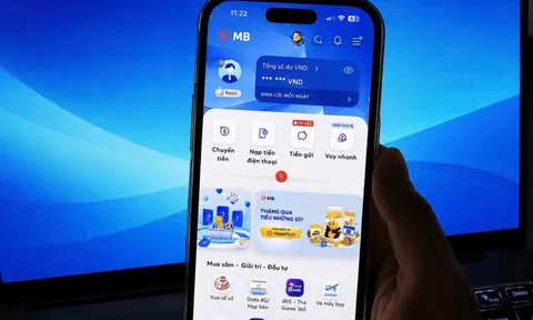 Khách hàng Vietcombank, Agribank... bị trừ phí vì dịch vụ này