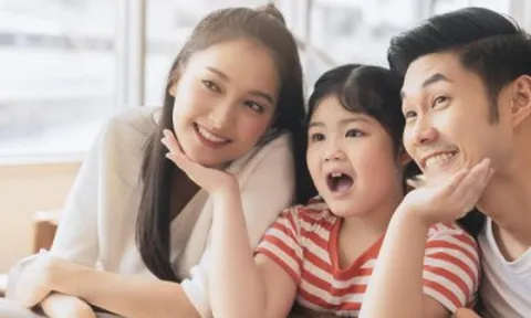 3 kiểu 'lười' của cha mẹ tưởng vô tâm nhưng lại giúp con có tương lai rực rỡ