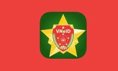 Người dân kiểm tra ngay VNeID trước ngày 15/8