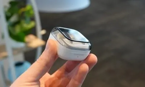 Samsung chuẩn bị bước vào cuộc đua tai nghe open-ear: Quân bài mới để thách thức Shokz và Beats
