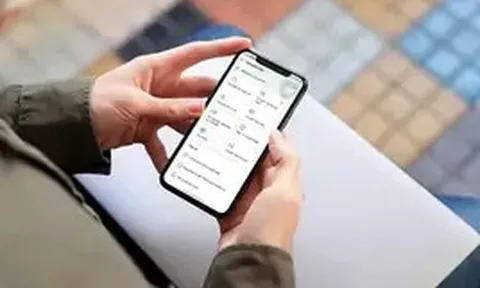 Công an xác minh giao dịch chuyển khoản 243 triệu đồng vào lúc 14 giờ 25 phút
