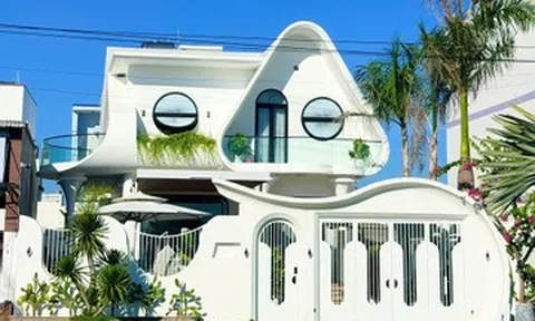 Vợ chồng trẻ rời TPHCM về Đắk Lắk, xây nhà uốn lượn cách điệu 'không giống ai'