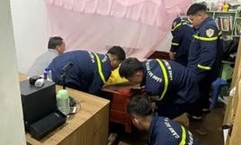 Sơ tán khẩn cấp hơn 200 người trong đêm mưa lũ ở Sơn La