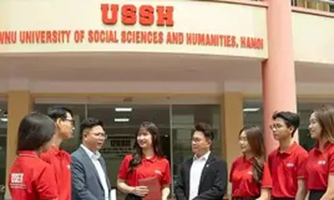 Vì sao điểm chuẩn Trường Đại học Khoa học Xã hội và Nhân văn, Đại học Quốc gia Hà Nội giảm 'sốc'?