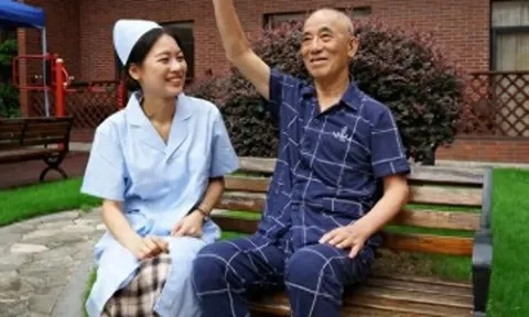 Một lần tới thăm viện dưỡng lão 5 sao tôi thay đổi suy nghĩ về tuổi già