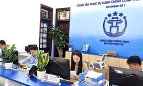 Hà Nội công bố 130 điểm hỗ trợ dịch vụ công số
