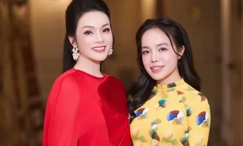 Phó giáo sư Tân Nhàn chúc mừng NSƯT Lan Anh, Tóc Tiên - Trần Ngọc Vàng cuốn hút