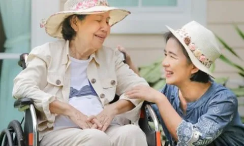 Con cái trưởng thành, cha mẹ đừng tiếp tục cho tiền hay tặng nhà, người thông minh thường làm 3 điều, tuổi già hạnh phúc