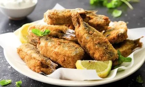 Loại cá ở Việt Nam hay cho mèo ăn, nào ngờ lọt top thế giới, vừa rẻ vừa giàu DHA được ví như “cá hồi bình dân”
