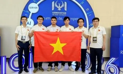 Việt Nam vào top 8 Olympic Tin học quốc tế