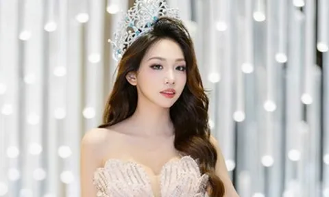 Hoa hậu 18 tuổi vừa trúng tuyển 4 trường đại học là ai?