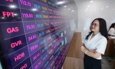 VN-Index có thực sự xấu trong tháng Ngâu?