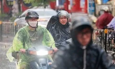 Thời tiết hôm nay 18-8: Đất liền mưa to, trên biển dông gió