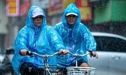 Thời tiết hôm nay 20-8: Áp thấp nhiệt đới hướng vào vịnh Bắc Bộ, cả nước mưa to