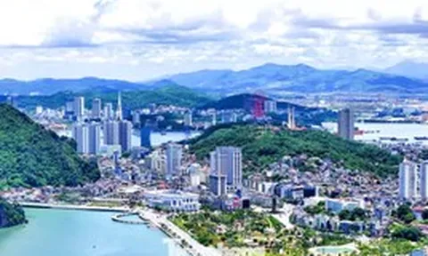 Quảng Ninh chuẩn bị đổi tên bộ máy, thay con dấu để lên thành phố