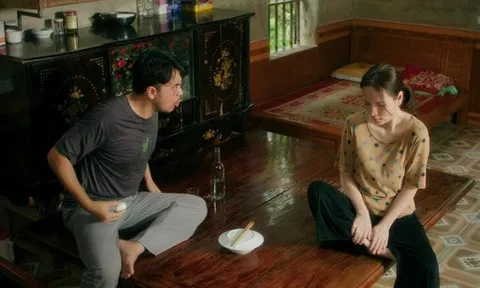 Tuấn Tú - một ông chồng "báo đời" và Đan Lê – một cô vợ cam chịu gây chú ý trên màn ảnh