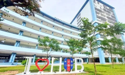 Đại học Ngân hàng TP.HCM hủy quyết định thu 'học phí quá hạn'