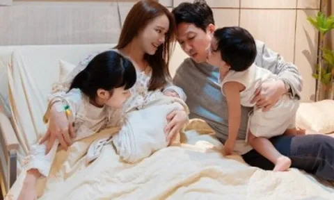 Trường Giang đặt tên cho con trai và con gái 4 chữ họ Võ giống nhau, không kèm họ mẹ Nhã Phương, vừa hay vừa sâu sắc