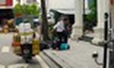 Chủ tịch Hà Nội yêu cầu xử lý vụ tài xế bị hành hung trước khu đô thị