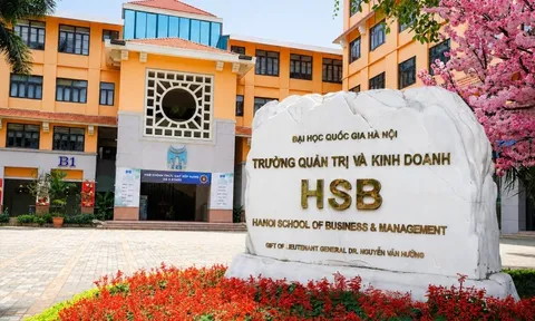 Thí sinh trượt nguyện vọng bổ sung vì ngưỡng xét tuyển bất ngờ tăng