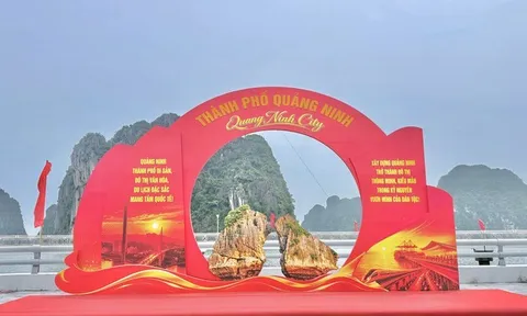 Quảng Ninh rộn ràng chào đón dấu mốc lịch sử mới
