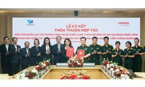 Viettel và ĐH Quốc gia TPHCM cùng đào tạo sinh viên công nghệ