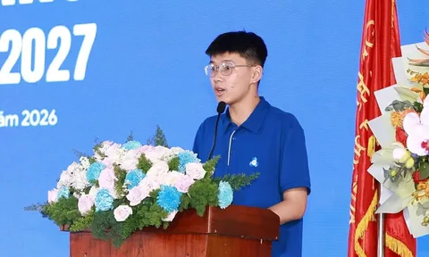 Thủ khoa kép cũng 'ngộp' trong tuần đầu tiên học đại học