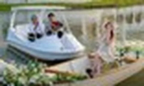 Hỷ sự showbiz: Nàng hậu đăng quang năm 2019 vừa được cầu hôn, nửa kia là "thái tử đế chế giải trí" trăm tỷ