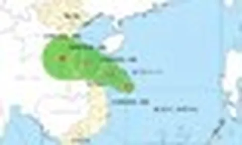 Áp thấp nhiệt đới hình thành, hướng về miền Trung