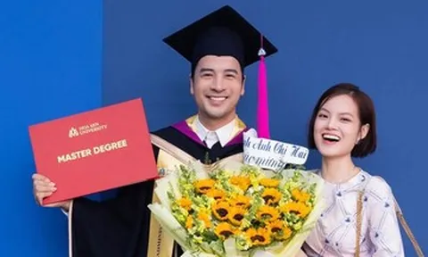 Diễn viên Đoàn Minh Tài nhận bằng thạc sĩ, vợ kém 16 tuổi cũng đón tin vui cùng ngày