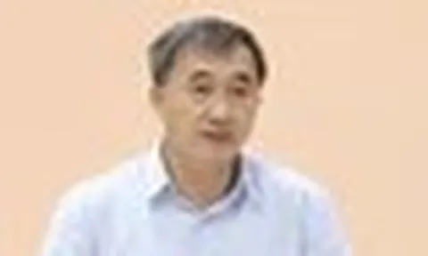 Thứ trưởng Bộ Y tế Trần Văn Thuấn bị khai trừ ra khỏi Đảng